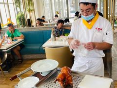 -红樱桃·欢乐餐厅(太原里店)