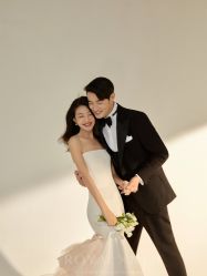 点击看大图 -挪娅婚纱摄影皇家会所