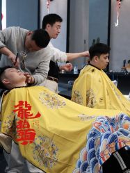 -老肖男士理发店