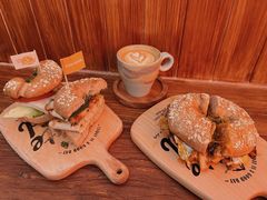 -Catch Bagel(芳草地店)