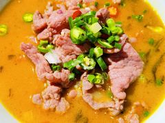青花椒老坛酸菜肥牛-全牛匠·乐山跷脚牛肉(新中关店)