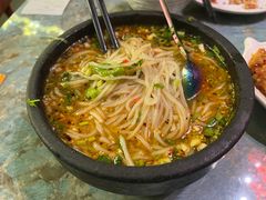 -浩海火燒雲傣家菜(芮欧百货店)