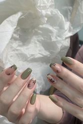 -赢韵美甲美睫瑞士净斑中心
