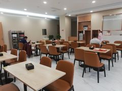 -美年大健康·体检中心(江岸分院)