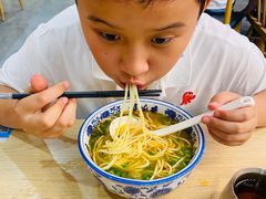 -嘻小北·兰州清汤牛肉面(太平洋森活天地店)