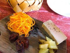 -羽深肉铺 Steak & Wine