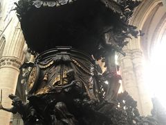 -圣米歇尔圣古都勒大教堂