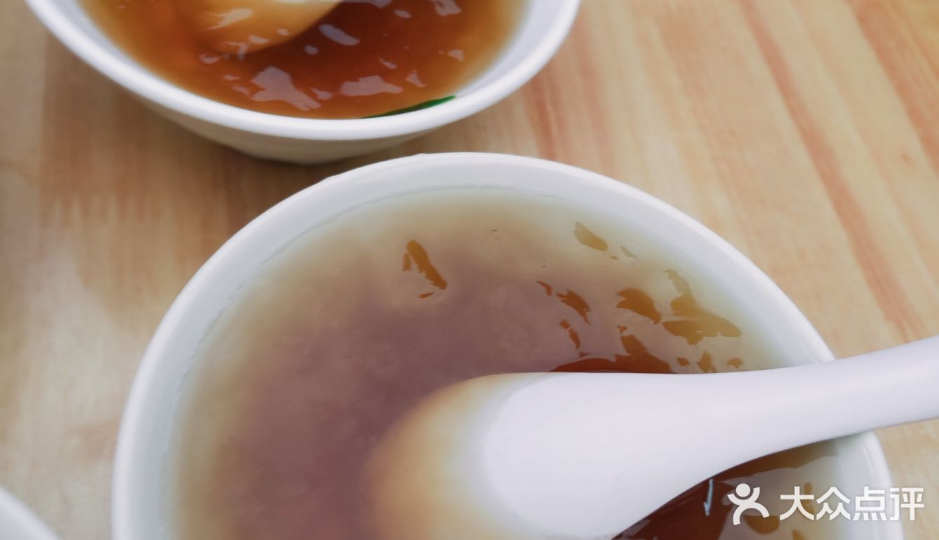 本来准备去秒杀结果时间没把握好没秒到，然后就来吃这家