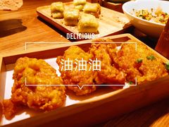棒棒的蛋黄鸡翅-弄堂里·寻味杭州(湖滨银泰in77C区店)