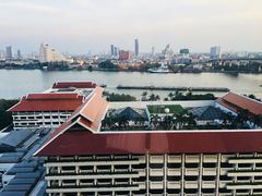 -阿瓦尼河滨曼谷酒店