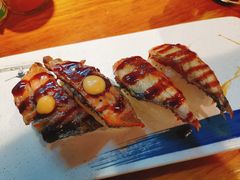 炙烤三文鱼皮手握寿司-三月居酒屋(青年大街店)