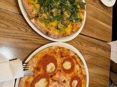 -城市大道红炉披萨烘焙坊