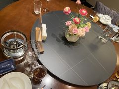 -余欢领鲜火锅(新街口店)