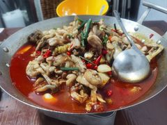 -昱龙大盆牛蛙馆(三兴街总店)