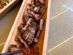 哈尼碳烤三线肉-火咂咂竹筒宴(告庄店)