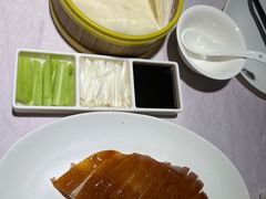 -鸭王烤鸭店(三里河店)
