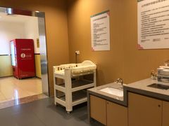 -杭州西湖银泰百货