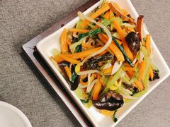 -江宴渔村·鱼鲜土菜(紫荆广场店)