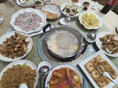 -红日饭店(裕隆三路店)