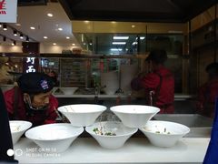 -钟方模白家肥肠粉(春熙店)