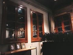 靠窗位-星巴克(西湖天地店)