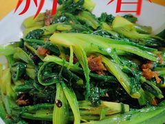 豆豉鲮鱼炒油麦菜-新合益乡村农庄