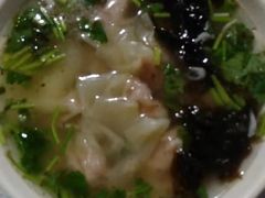 -三好食堂(煎饺·馄饨·肉饼米线·盛世广场店)