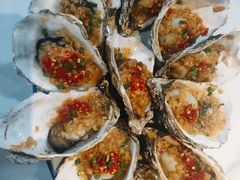 炭烤生蚝-明本湛江鸡•海鲜小厨(陈家祠店)