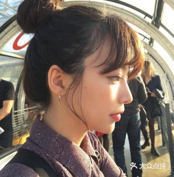 ️ ️ ️ 特别推荐:女生丸子头 ️ ️ ️