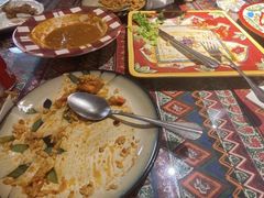-Tony's House