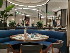 -港丽餐厅(正大店)