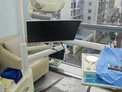 -极光口腔·矫正种植修复(锦江店)