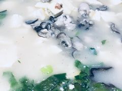 牡蛎豆腐汤-95号酱骨·一块豆腐(展春园西路店)