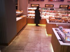 -巴黎贝甜(华堂新辰汇店)