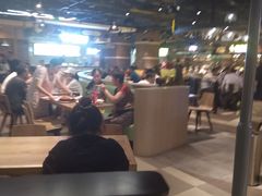 大堂-食通天美食广场(华润万象城店)