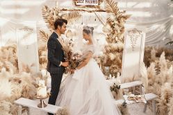 -雪中彩影婚纱摄影·微光艺术中心