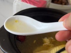 -七的湖·晚芳亭·阳澄湖农家菜·大闸蟹(莲花岛店)