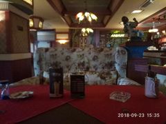 -栖巢咖啡馆(双岗店)