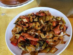 -鲤鱼塘农家山庄