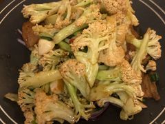 -十二饭点·川菜(北站圆融店)
