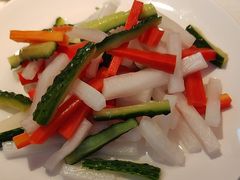 -阿瓦山寨·湘菜现炒·剁椒鱼头王(咸阳总店)