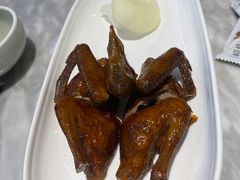 -蝴蝶里·粤菜·点心(龙湖杭州金沙天街店)