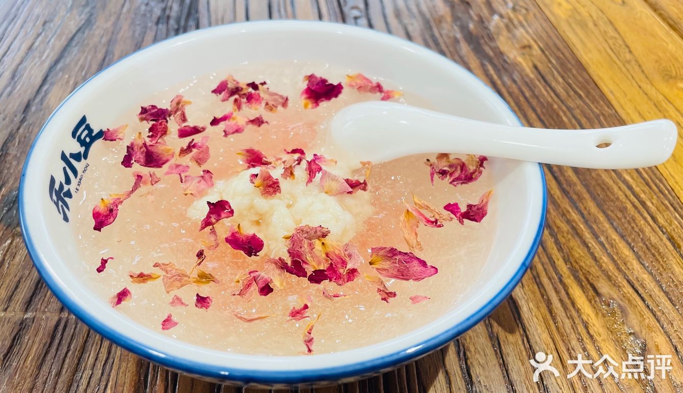 开在官亭路的乐山味