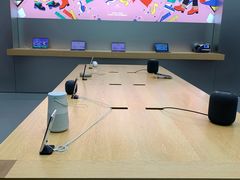 -Apple零售店(新街口店)