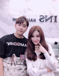 -INS hair salon