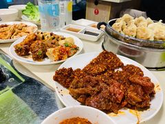 -爱客得牛排海鲜烤肉·火锅自助(春熙路黑金好店)