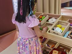 -水桶王国主题餐厅·聚会·生日派对·亲子活动·家庭套餐(亚龙湾希尔顿店)