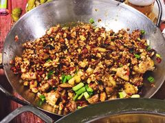 美味辣子鸡-谭记老字号跳跳蛙·香辣蟹.专注二十年(滨江店)