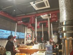 大堂-么肆烤肉·中式自助·烤肉大排档(街道口季佳PAI店)