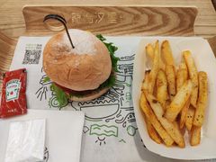 -龙治汉堡(中华城店)